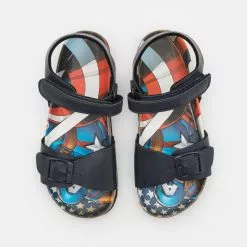 Friboo MARVEL CAPTAIN AMERICA STRAPPY SANDALS UNISEX - Riemensandalette - Dark Blue -Deutschland Friboo Verkaufs-Shop b046cd78c0434d58a3b89d7fef38823f